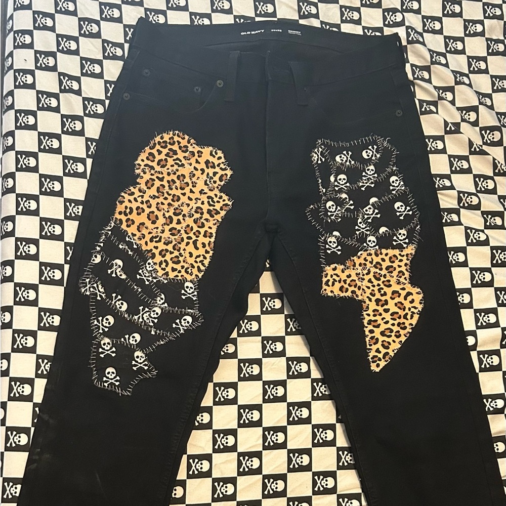 30 x 32 skinny jeans with hand stitched patchwork designs
